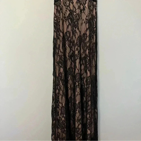 Betsy & Adam black lace floral sheer  sequin asymmetrical gown - Picture 2 of 11